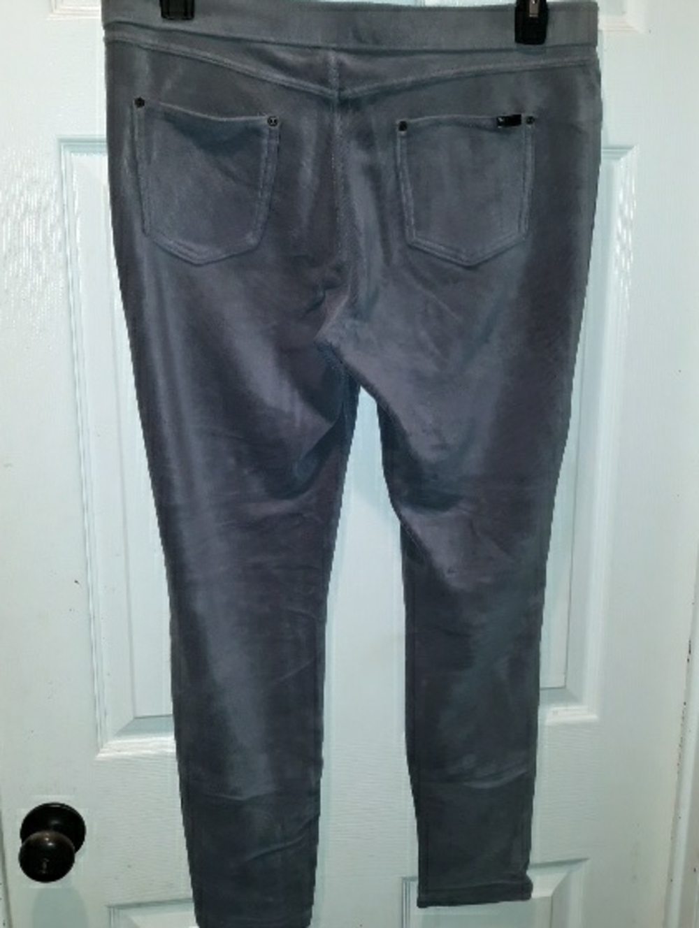 Hue Lightweight Corduroy Pockets Legging